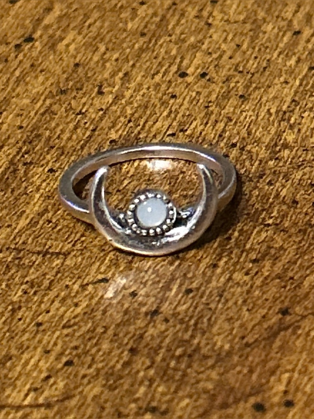Silver Toned Crescent Moon Boho Festival Ring Size: 5.5 (NWOT)